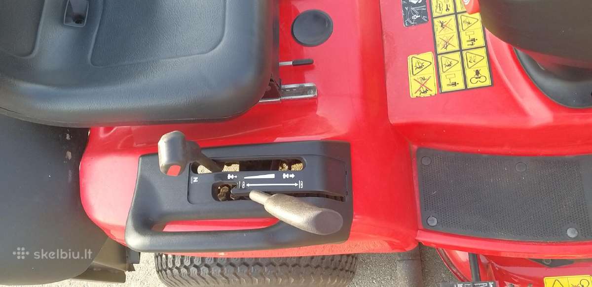 Sodo Traktorius Massey Ferguson Automatas Vanguard - nuotraukos Nr. 6