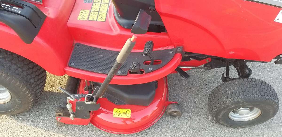 Sodo Traktorius Massey Ferguson Automatas Vanguard - nuotraukos Nr. 5