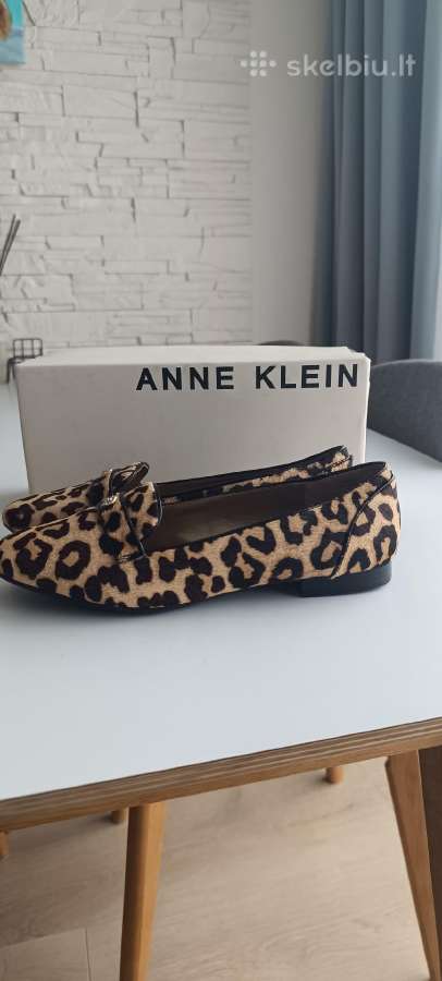 Anne Klein bateliai