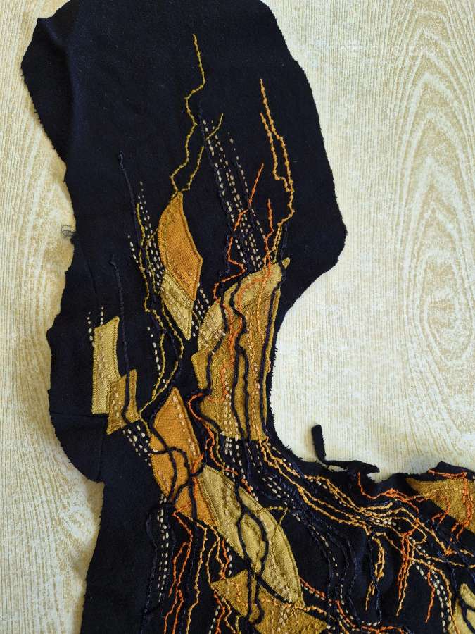 Siuvinėtos detalės - nuotraukos Nr. 3