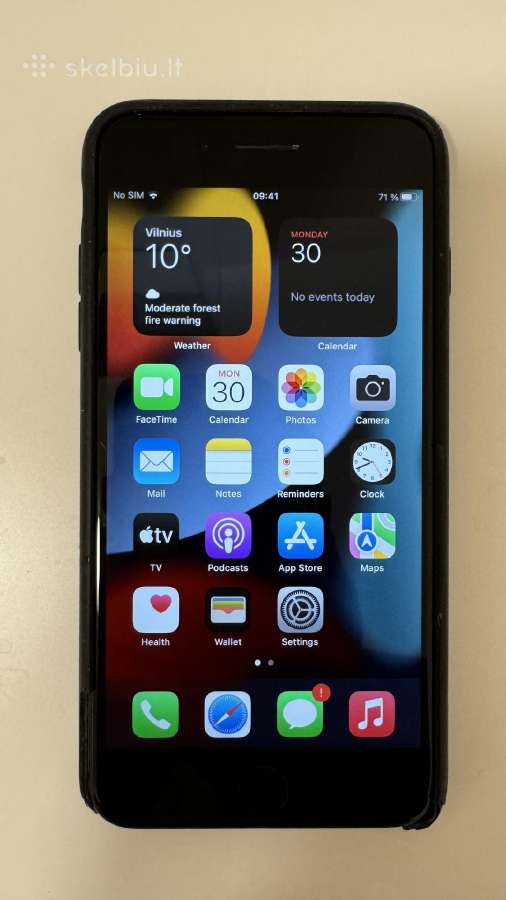 iPhone 8 Plus 64 GB