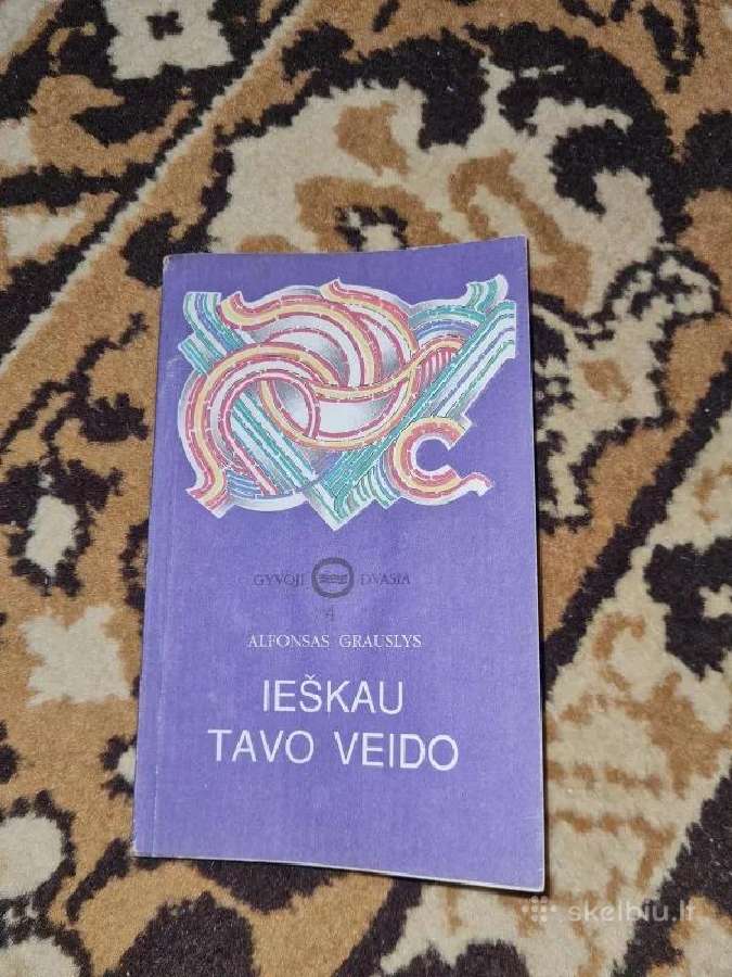 Įvairios religinės knygos