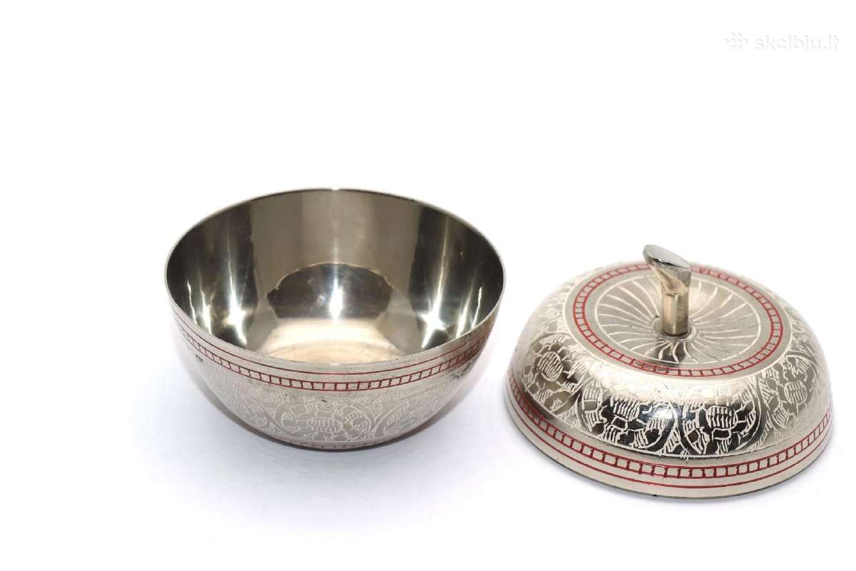 Dėžutė obuolys metalinė svoris 219,50 gr. - nuotraukos Nr. 3
