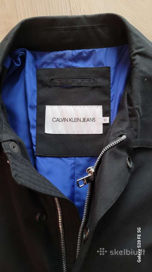Vyriškas lietpaltis Calvin Klein - nuotraukos Nr. 4