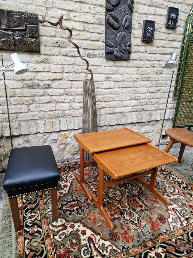 Vintažinis mid century tikmedžio staliukų duetas - nuotraukos Nr. 10