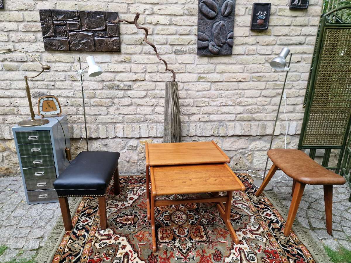 Vintažinis mid century tikmedžio staliukų duetas - nuotraukos Nr. 12