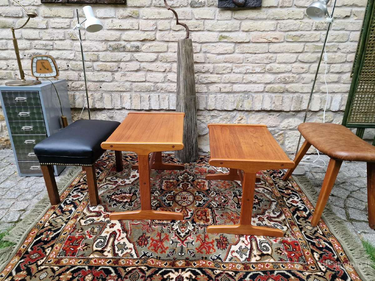 Vintažinis mid century tikmedžio staliukų duetas - nuotraukos Nr. 17