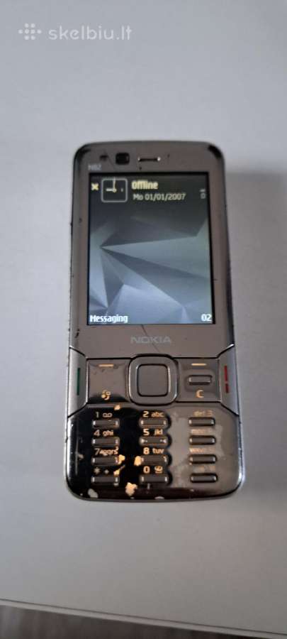 Nokia N82