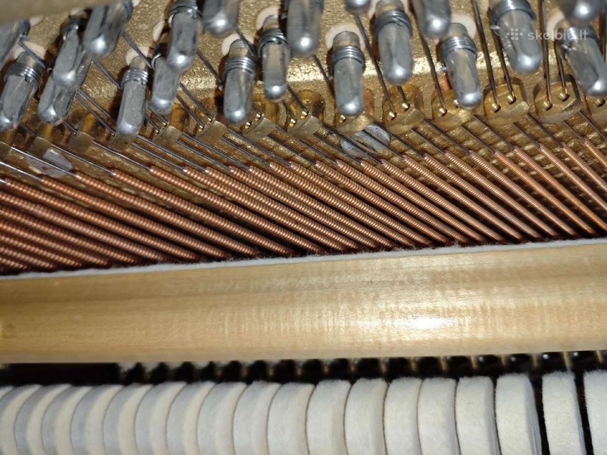 Pianinas Weinbach blizgus baltas (Čekija) 1980 m. - nuotraukos Nr. 6