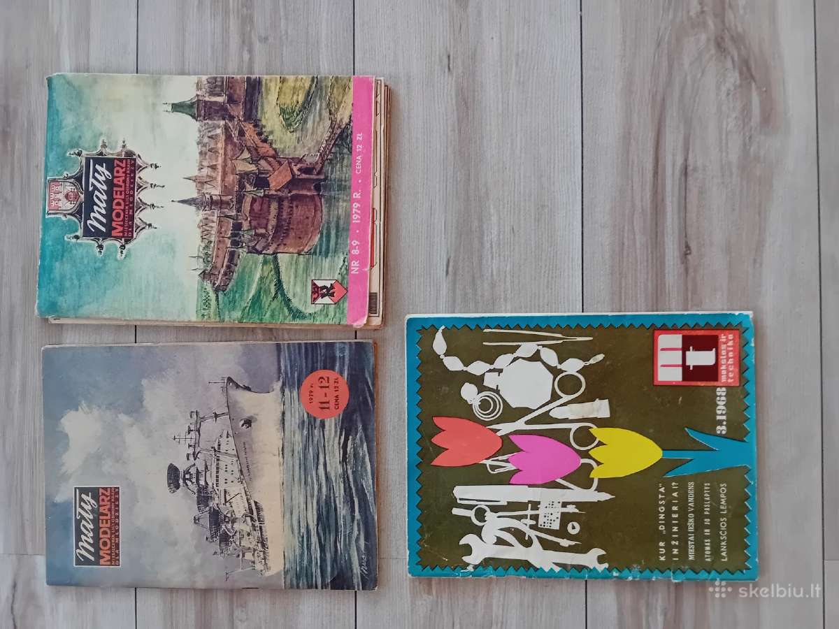 Knygu ir zurnalu stovai, seni laikrasciai,knygos - nuotraukos Nr. 16