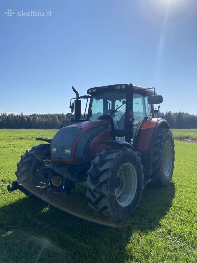 Valtra n142