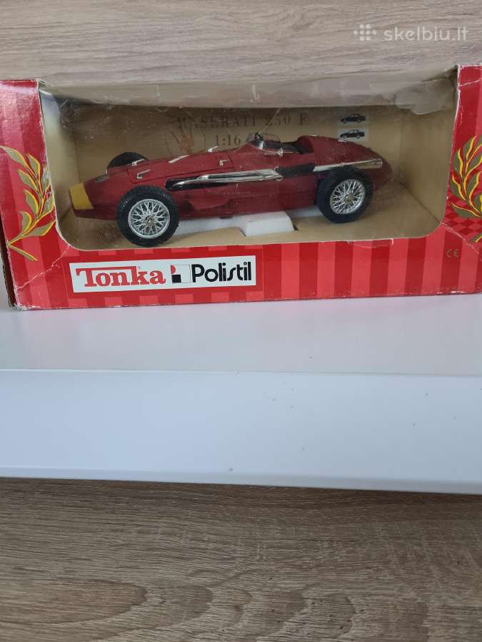 Maserati 250 1:16 - nuotraukos Nr. 5