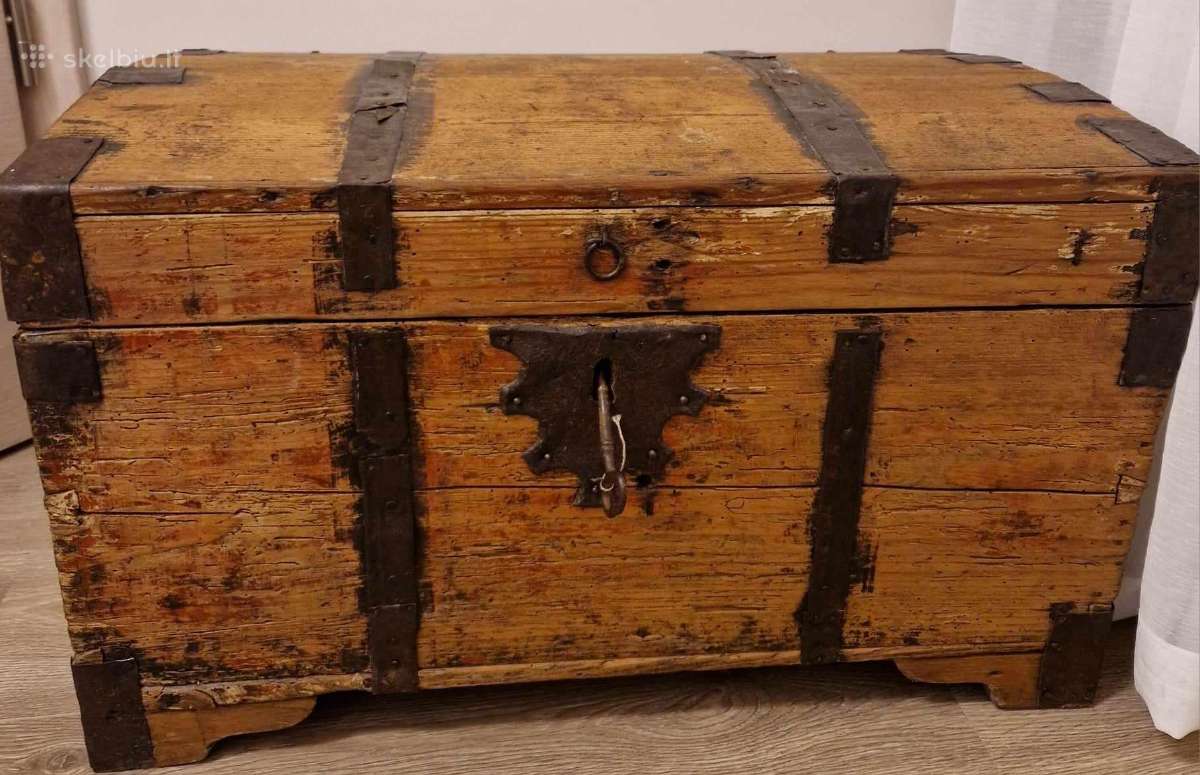 Antikvarine skrynia 1895 metu - nuotraukos Nr. 2