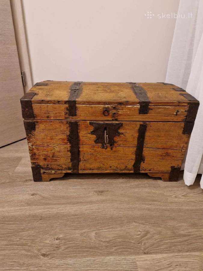 Antikvarine skrynia 1895 metu - nuotraukos Nr. 3