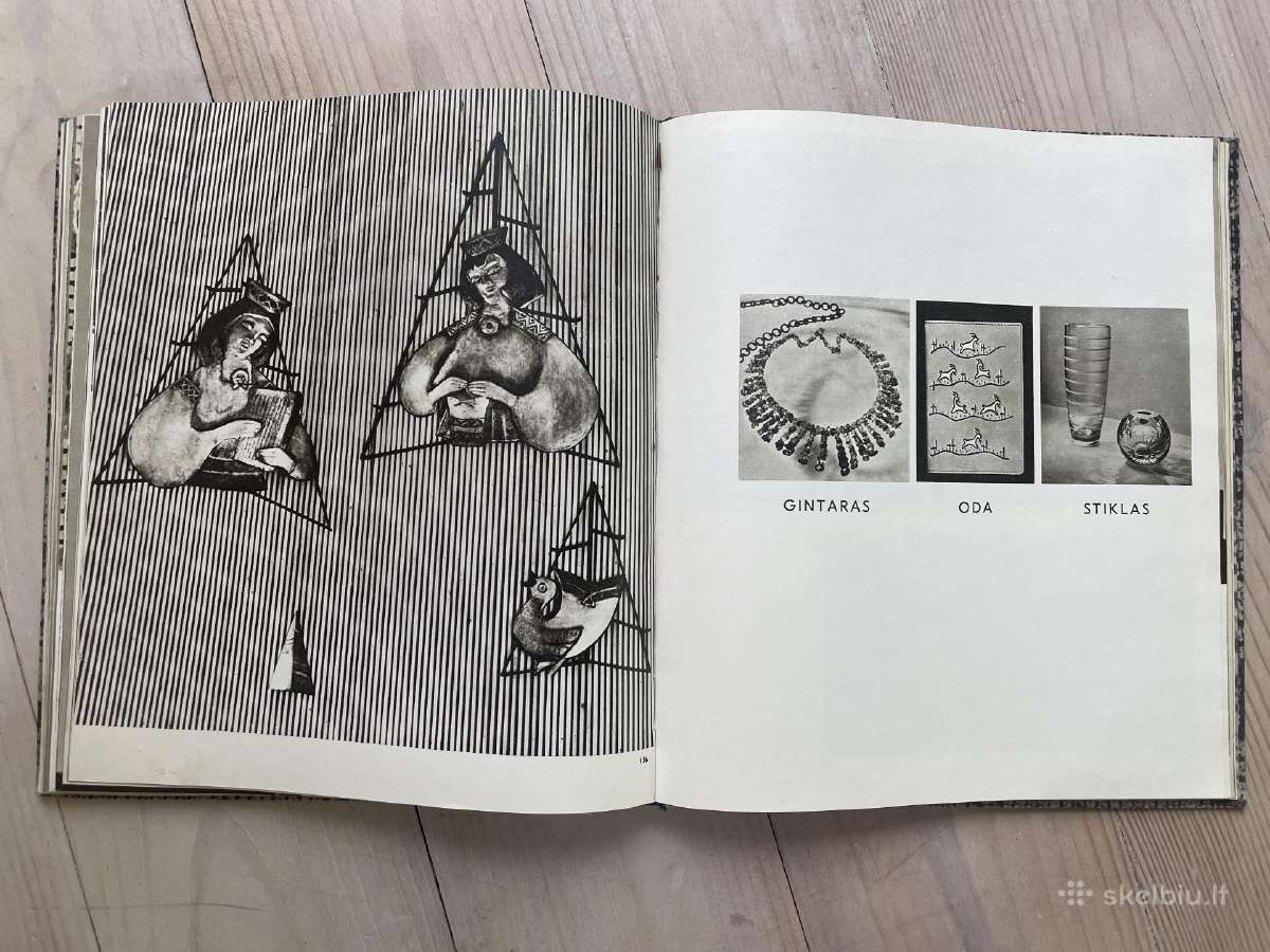 Knyga lietuvių taikomoji dekoratyvine dailė 1965. - nuotraukos Nr. 3