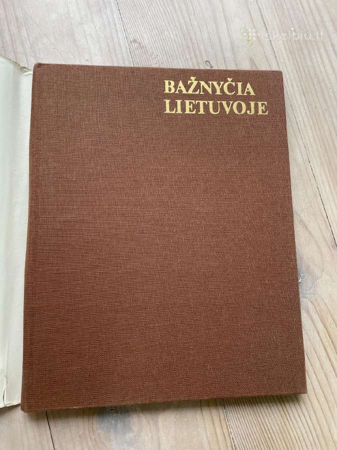 Albumas Bažnyčia Lietuvoje