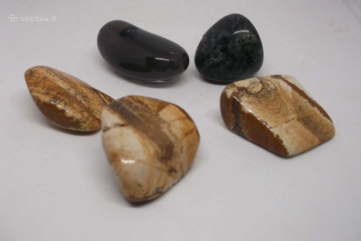 Mineralai
