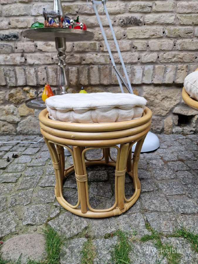 Vintažinis mid century ratango fotelis su pakoju - nuotraukos Nr. 11