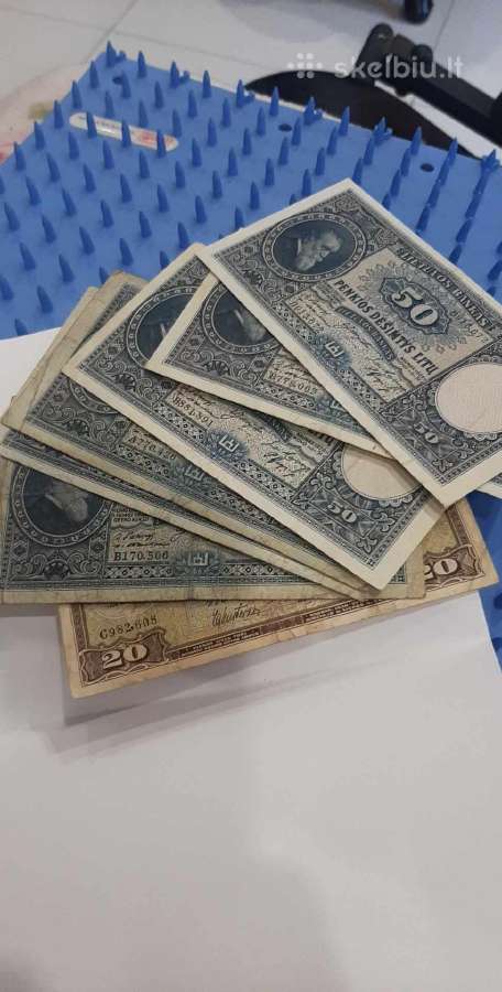 Perku banknotus i kolekcija, atvaziuoju