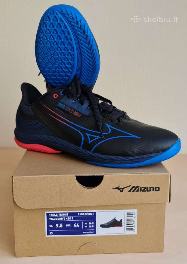 Stalo teniso sportbačiai Mizuno Wave Drive Neo 3