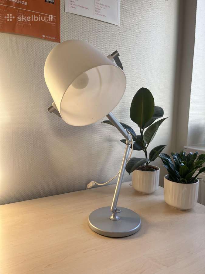 Ikea Svirvel stalinė lempa