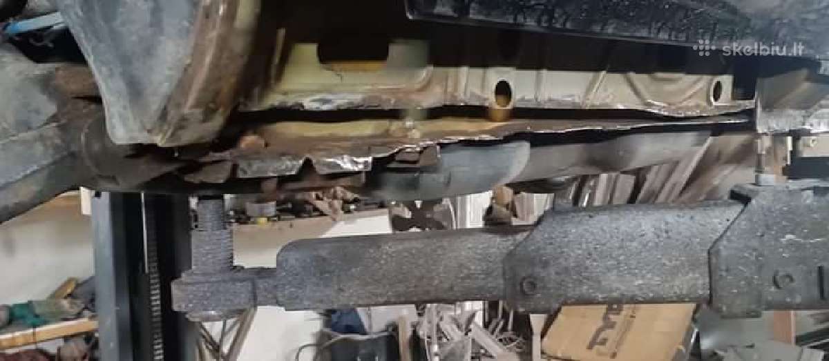 Automobiliu kebulo virinimo darbai