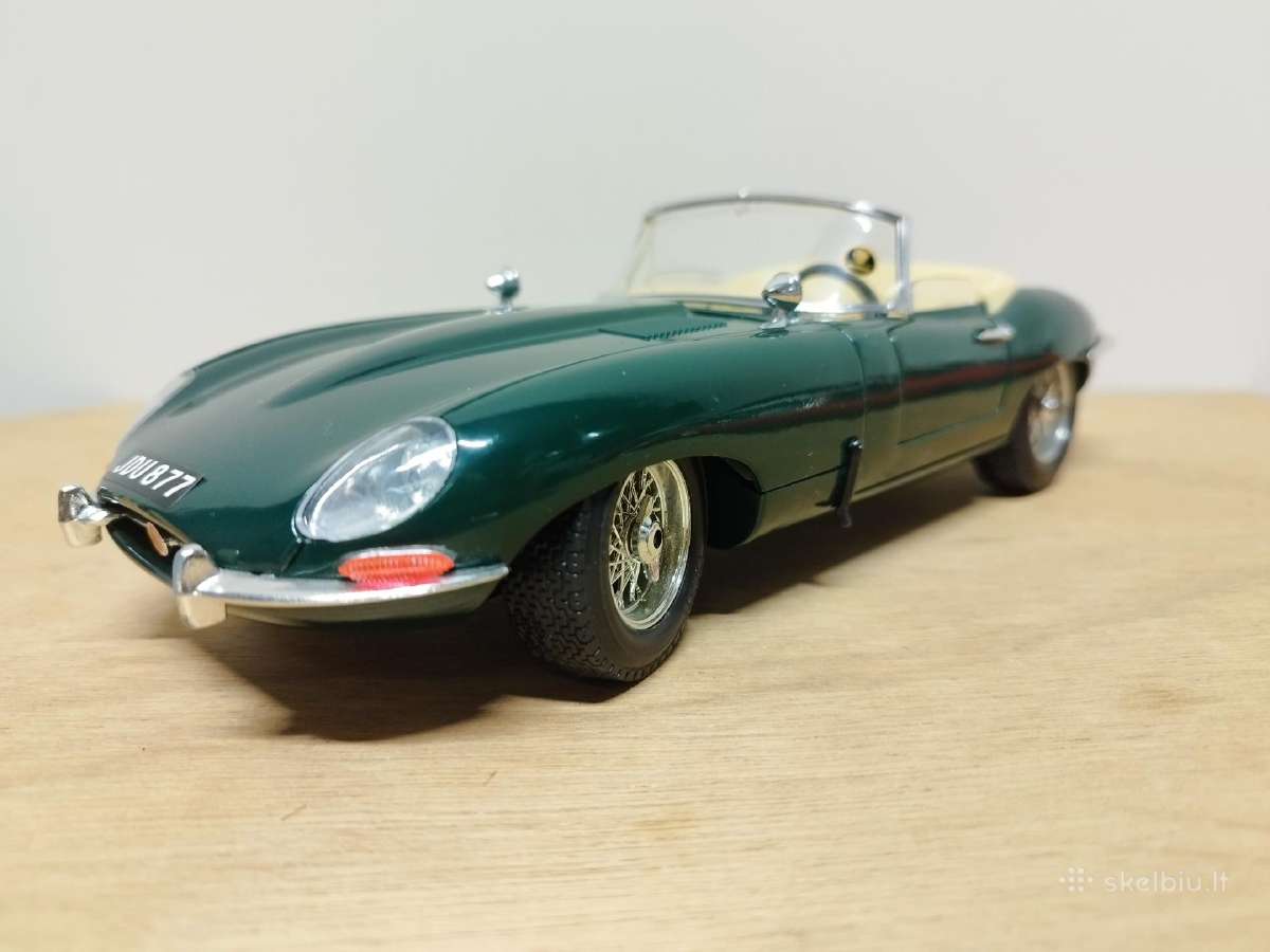 Jaguar E type