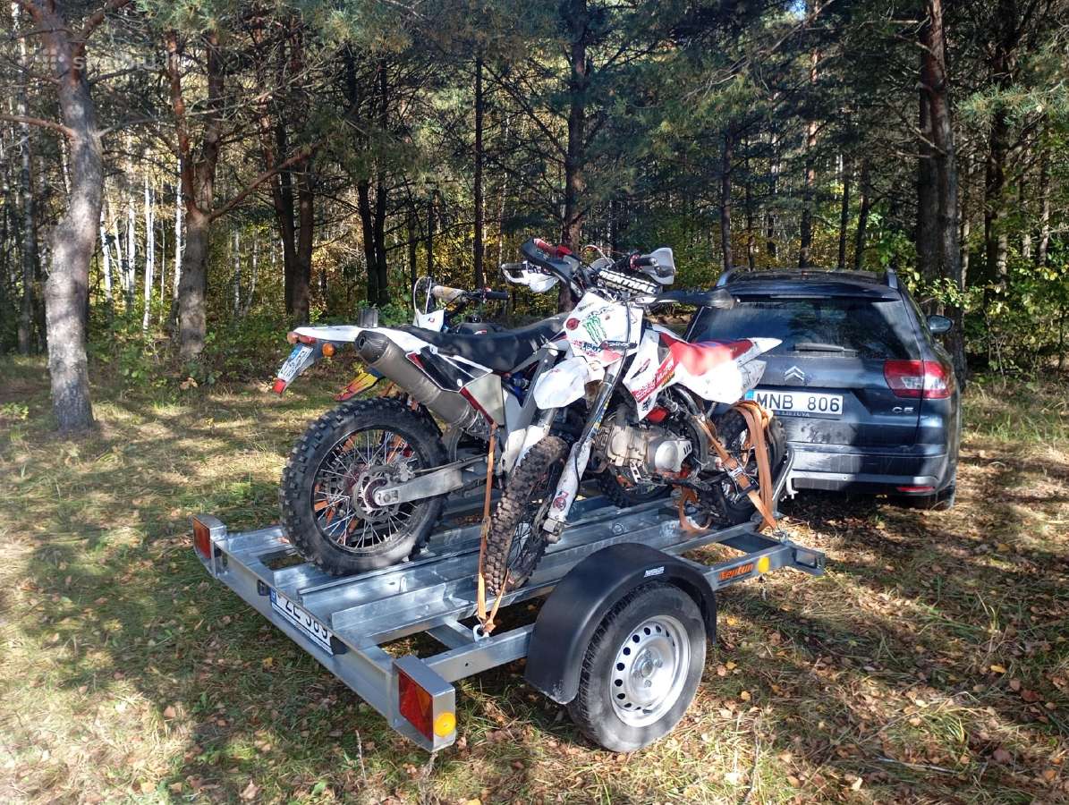 Moto priekabos nuoma - nuotraukos Nr. 9