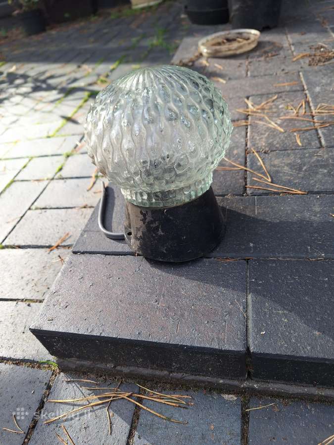 Parduodamas šviestuvas