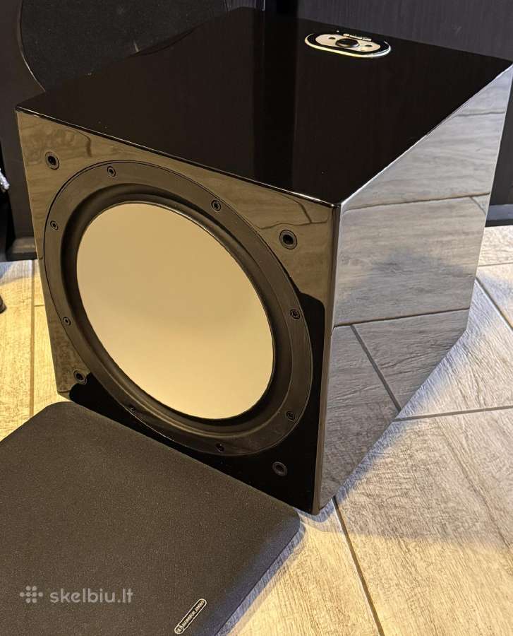 Monitor Audio Silver W-12 / kolonėlės - Skelbiu.lt