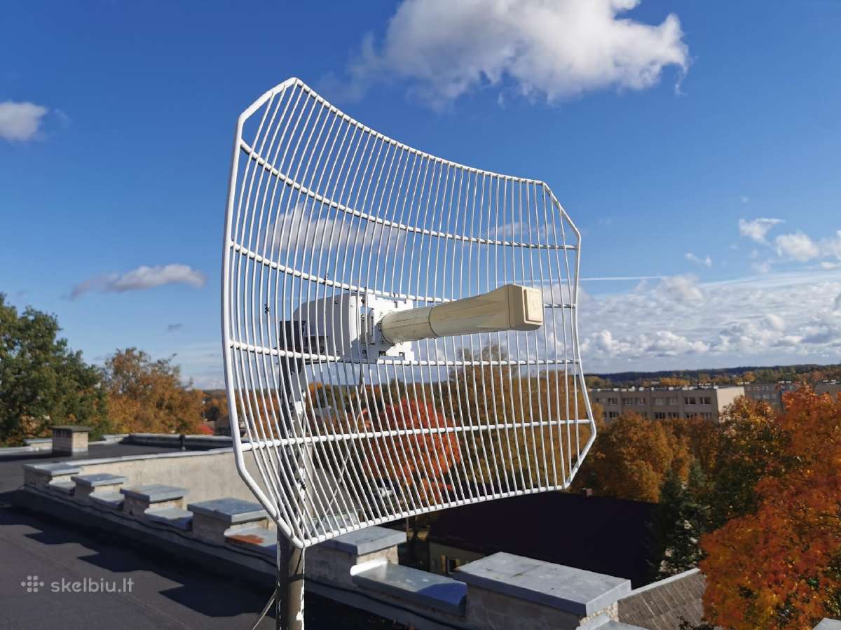 Ubiquiti Airgrid M5 Hp 27 Integrated Grid Antenna