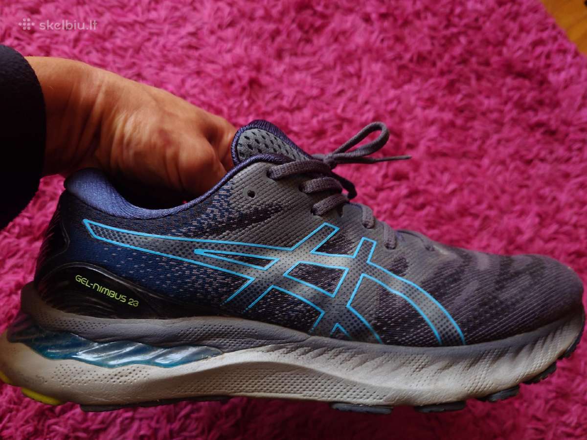 Vyriški bėgimo bateliai asics gel-nimbus 23.