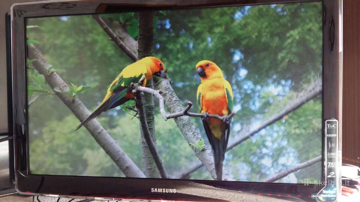Samsung P2770 68cm.