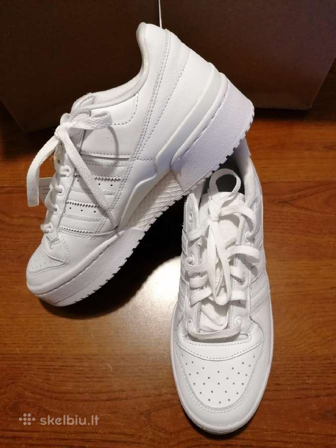 Nauji kedai/sportine avalynė. Adidas/forum Bold