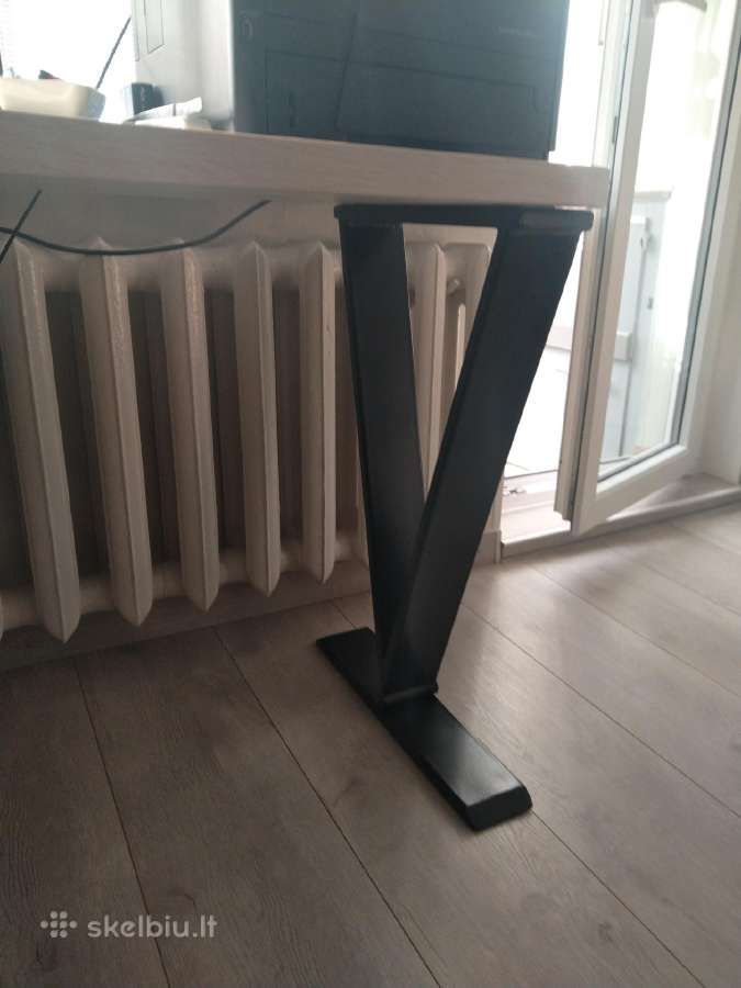 Stalas kojos - nuotraukos Nr. 3