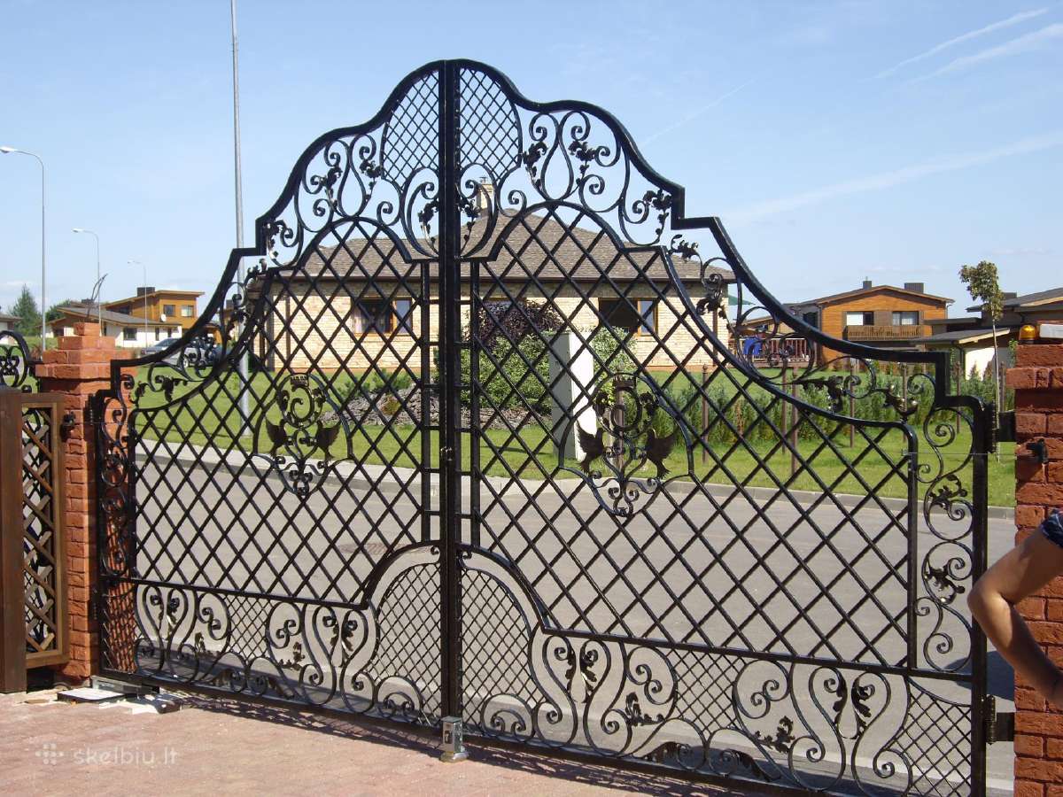 Turėklų tvorų vartų renovacija dažymas - nuotraukos Nr. 4