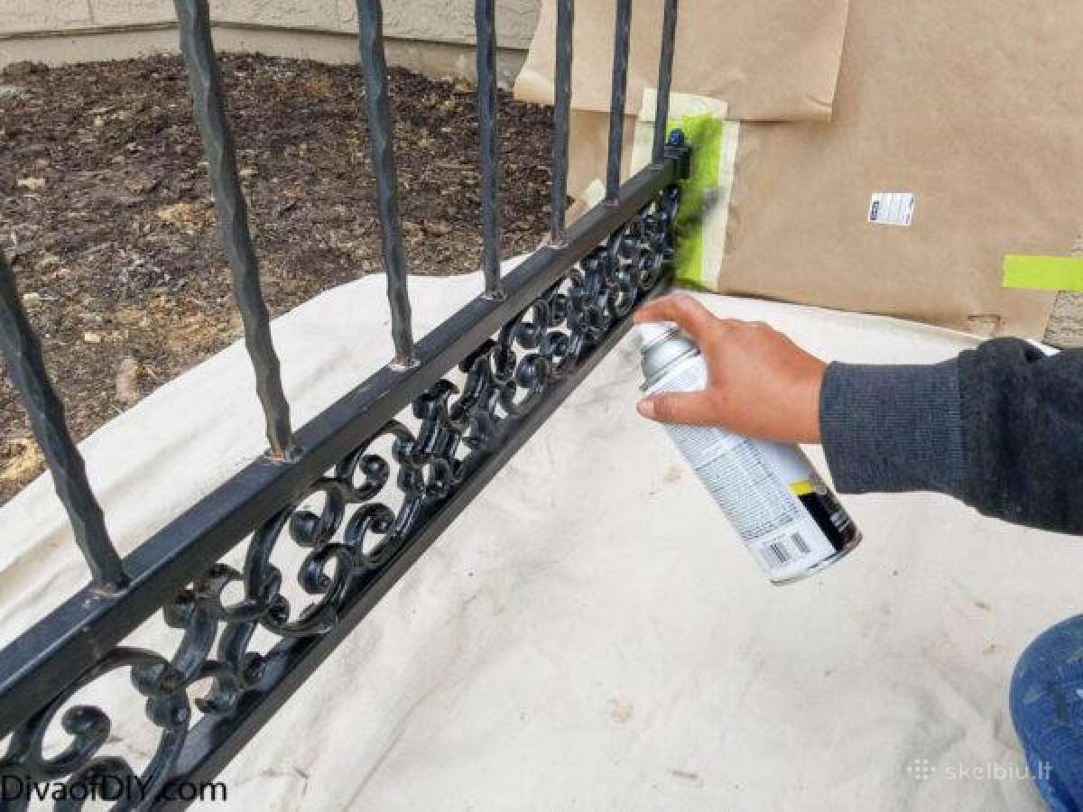 Turėklų tvorų vartų renovacija dažymas