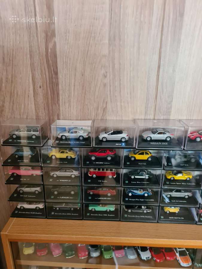 Auto modeliukų kolekcija 1:72 - nuotraukos Nr. 4