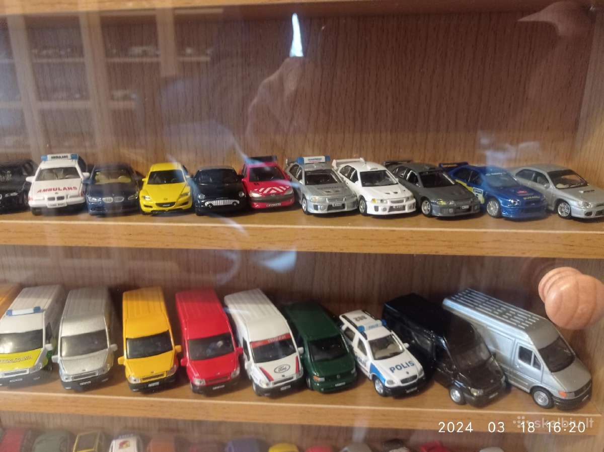 Auto modeliukų kolekcija 1:72 - nuotraukos Nr. 6