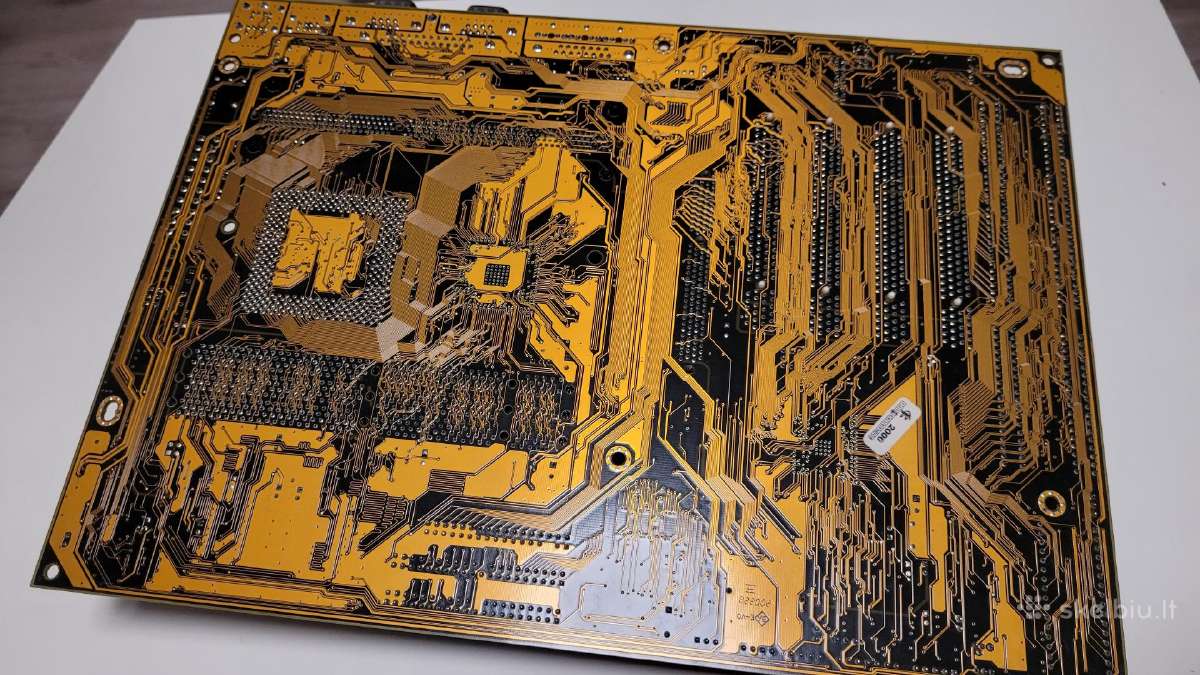 Vintažinės pc motininės plokštės - nuotraukos Nr. 5