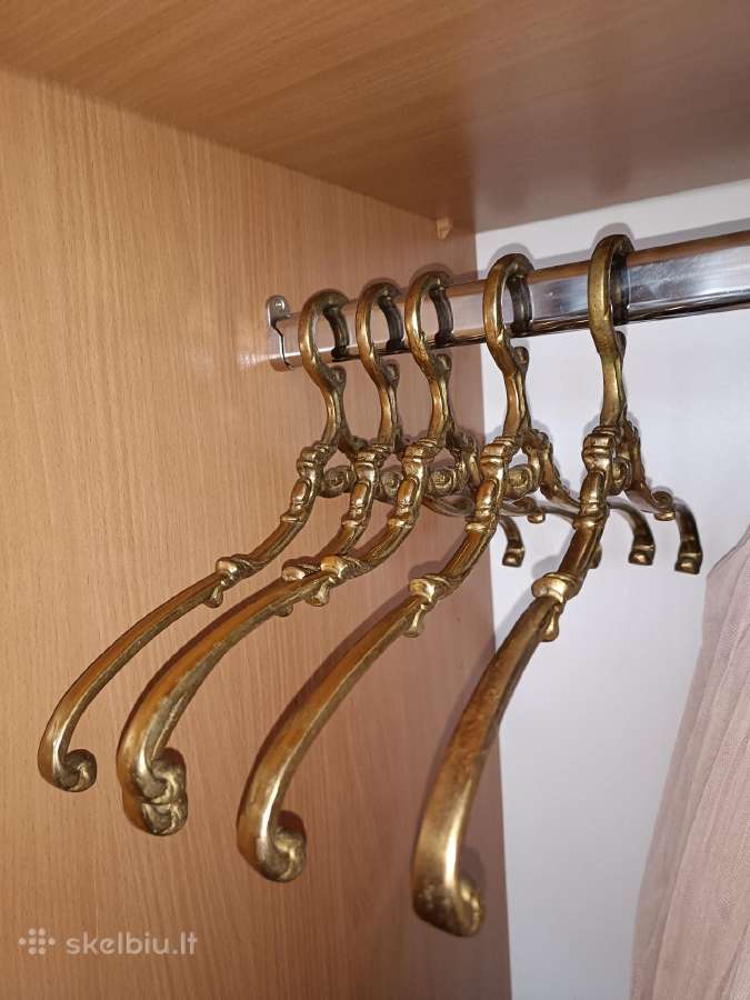 5 puošnios pakabos