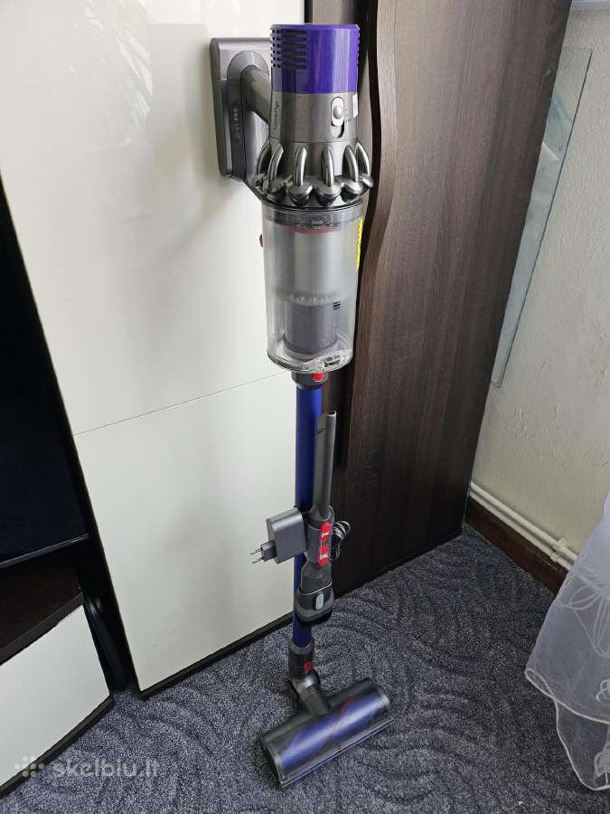 Dyson v10 tvarkingas veikiantis