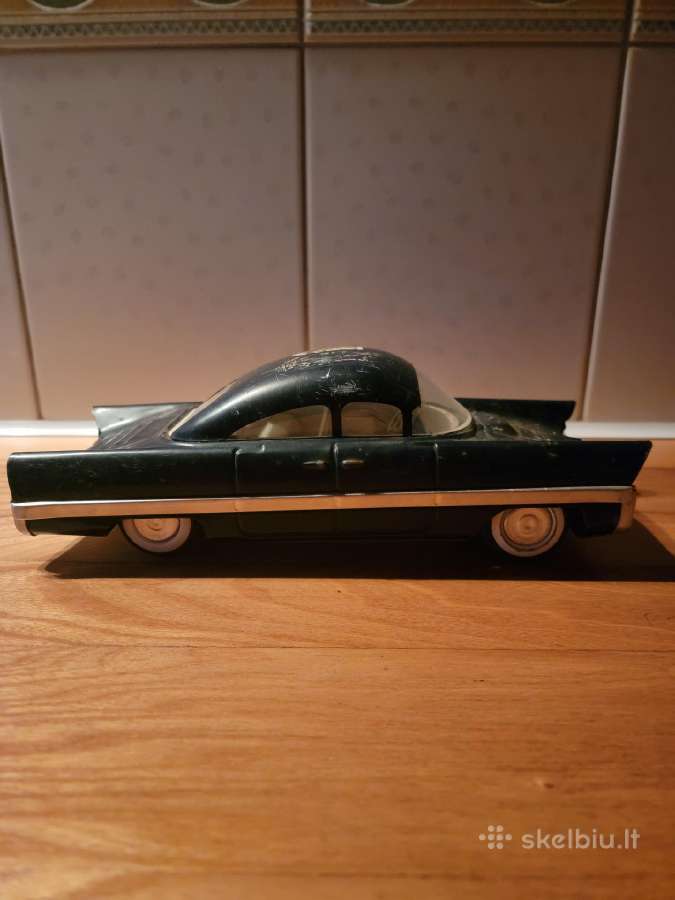 1950 m.automobilio Čaika modeliukas