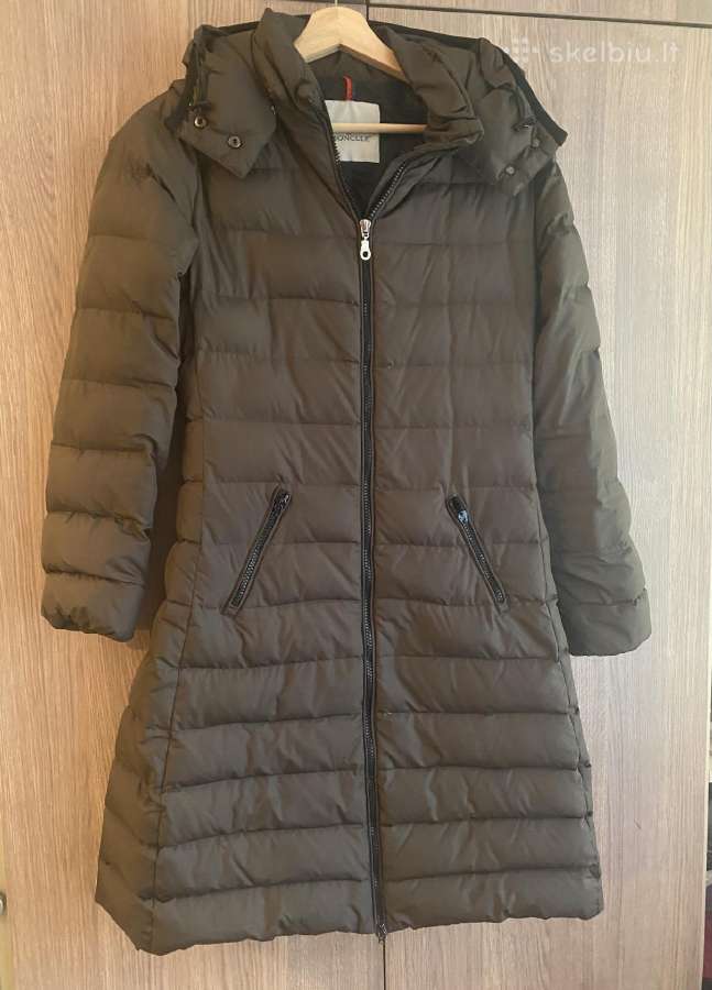 Moncler šiltas paltukas originalus