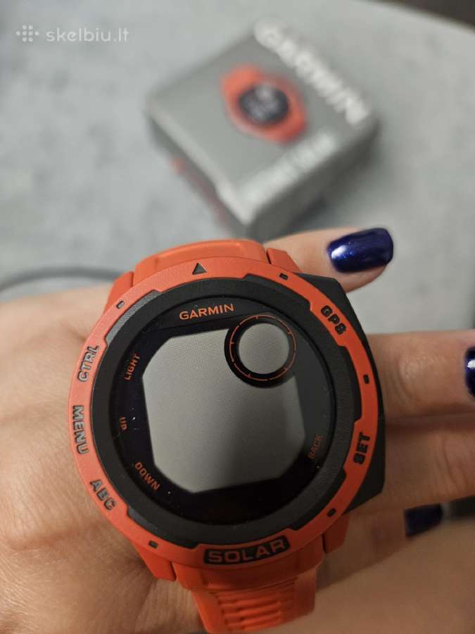 Garmin instinct solar laikrodis
