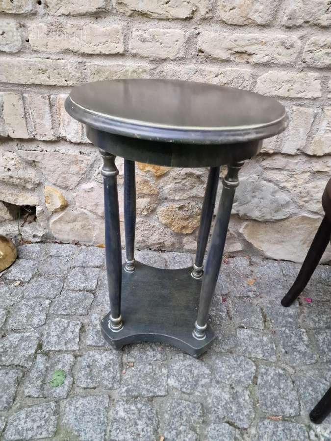 Vintažinis mid century medžio masyvo staliukas