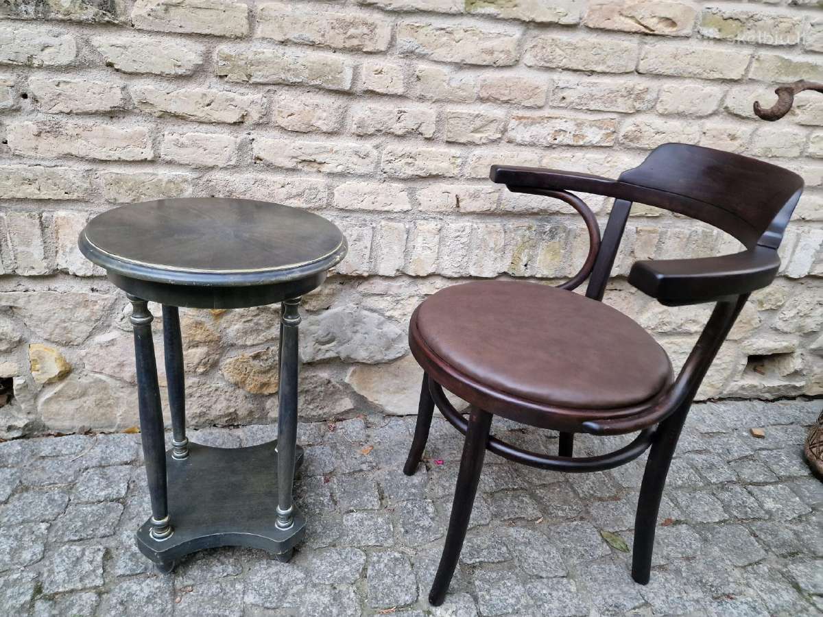 Vintažinis mid century medžio masyvo staliukas - nuotraukos Nr. 2