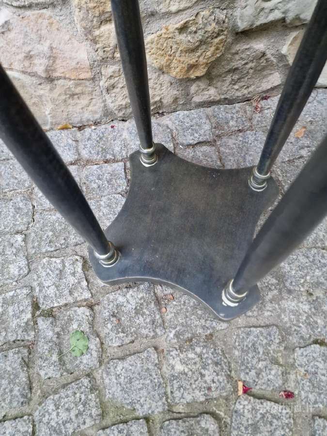 Vintažinis mid century medžio masyvo staliukas - nuotraukos Nr. 32