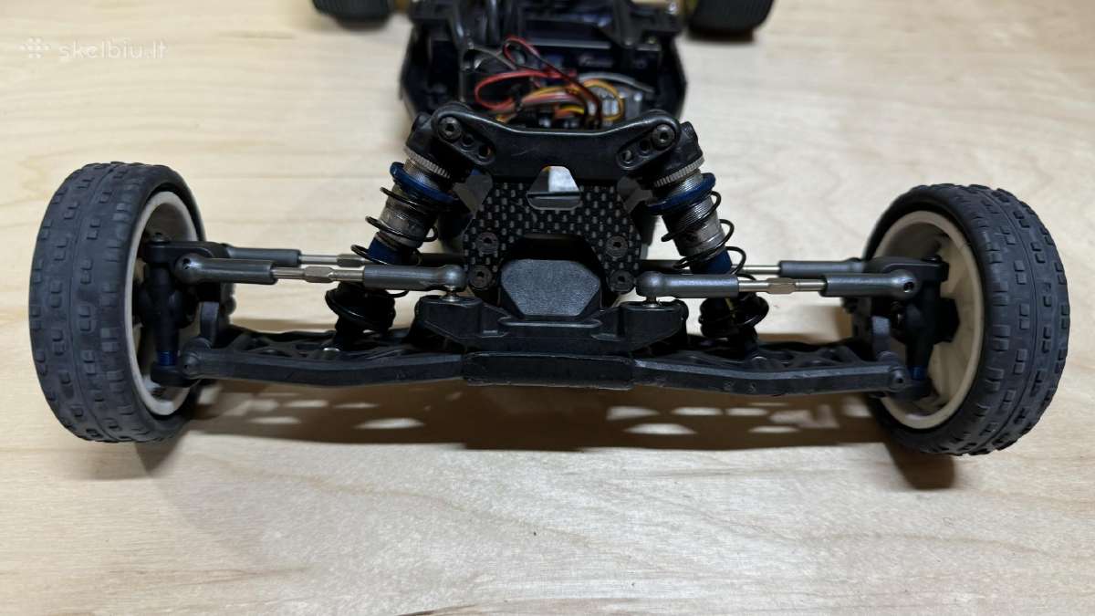 Modelis Rc10 B6.1 - nuotraukos Nr. 3