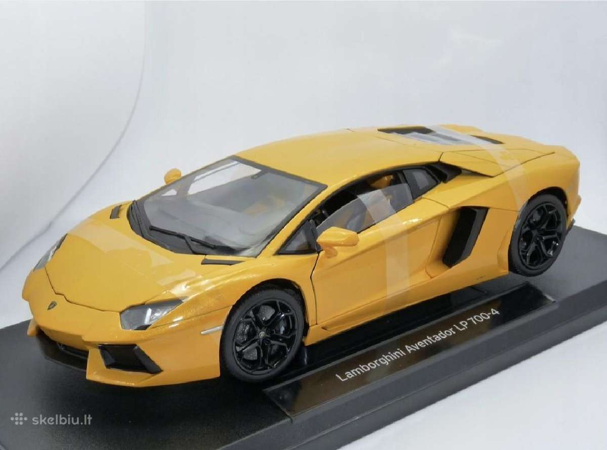 Lamborghini Aventador